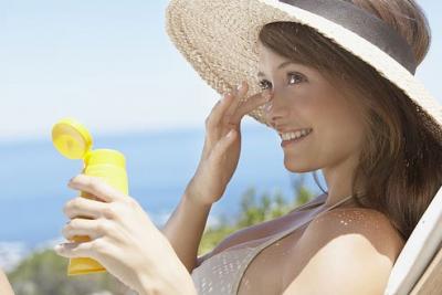 Sunscreen-493x330.jpg