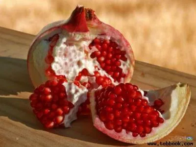 خواص شگفت انگیز انار
