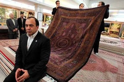 * مردی از جنس انسانیت که پدر 1070 کودک است..!