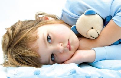  عوارض کم‌خوابی در کودکان