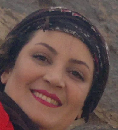 نادیامنصوری