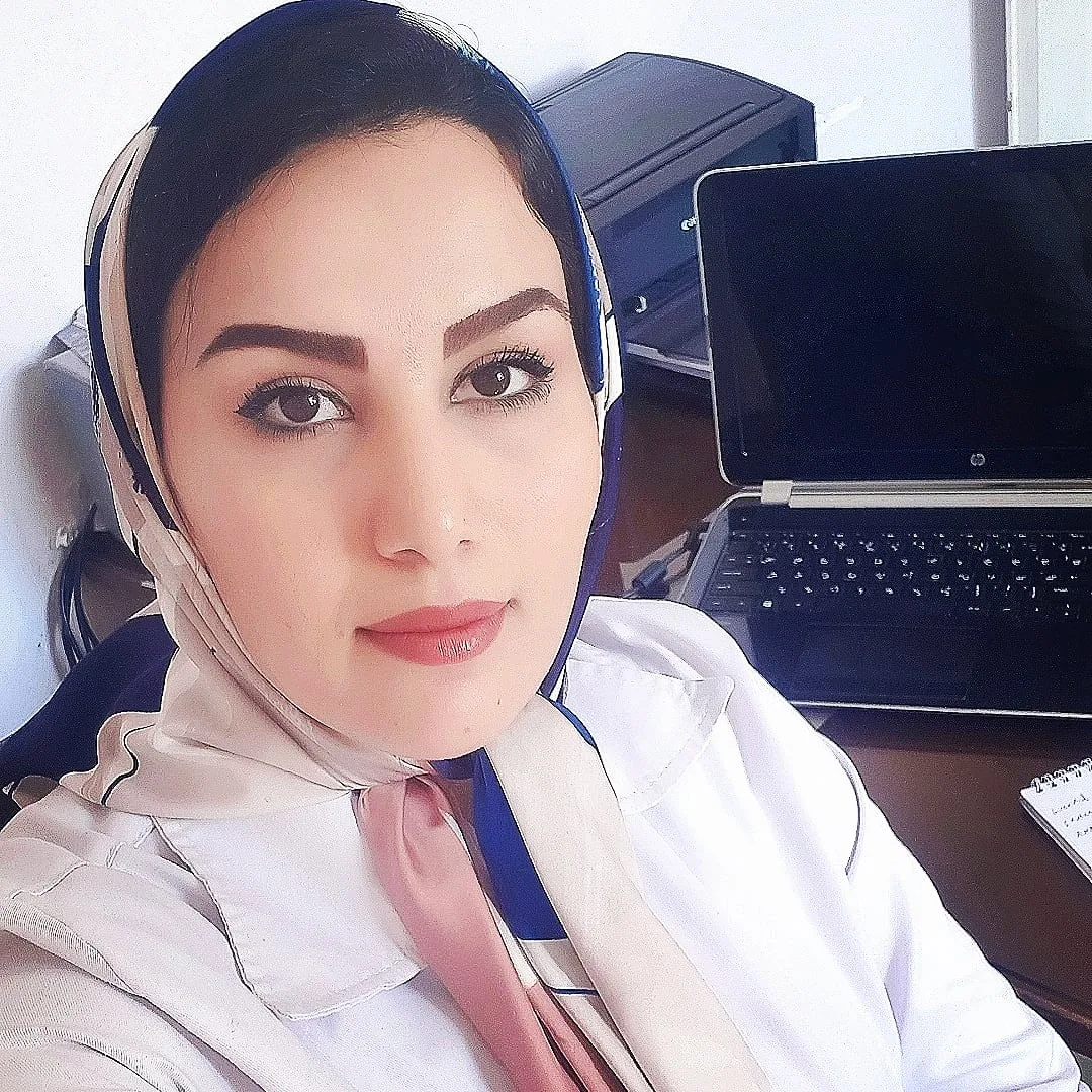 نگار آهنی بناب