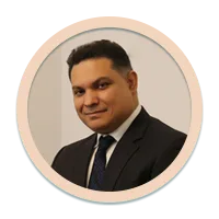 دکتر آریاسب دارائی